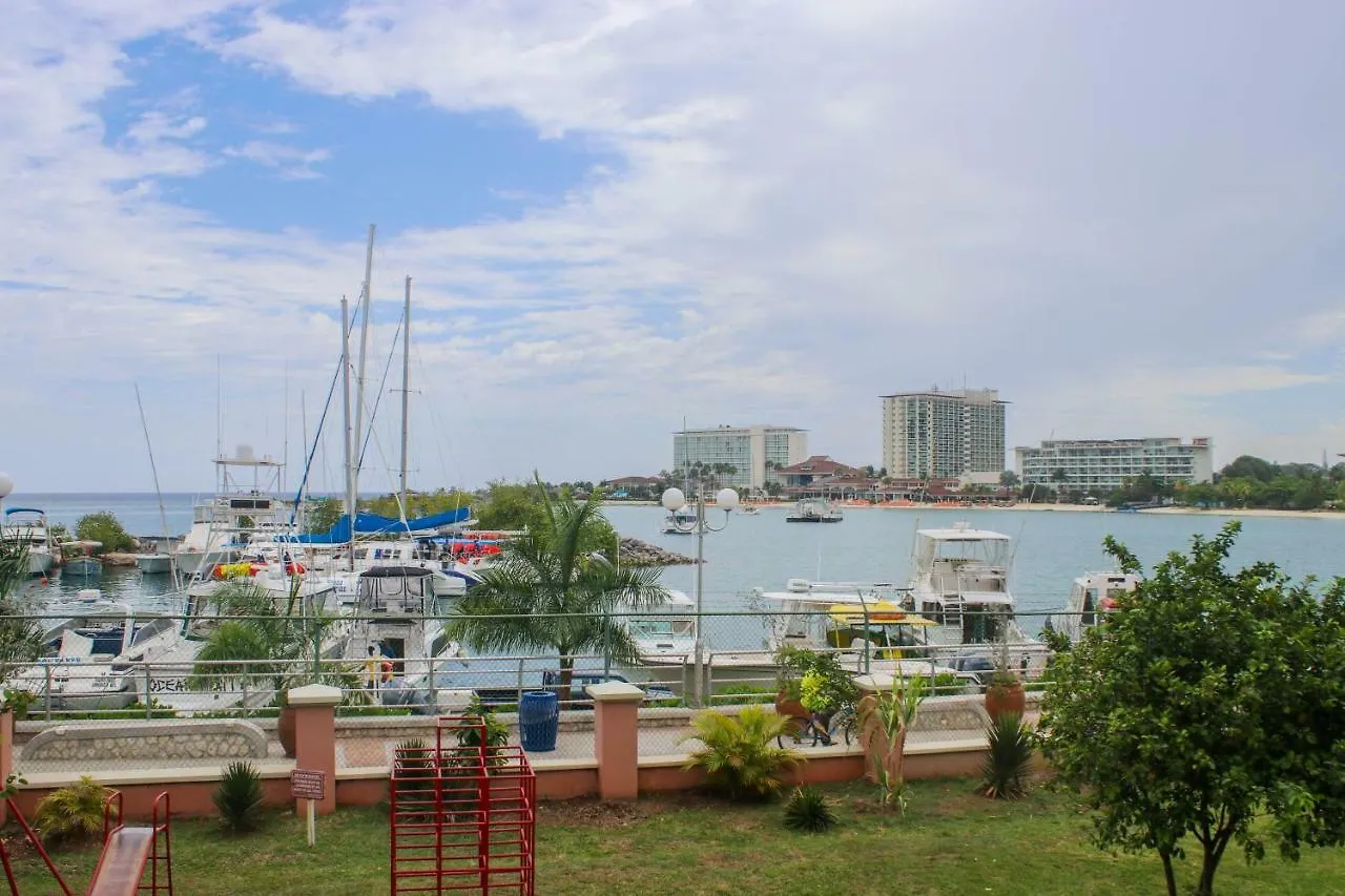 Apartment Coral Getaway At Fisherman'S Point Ocho Rios